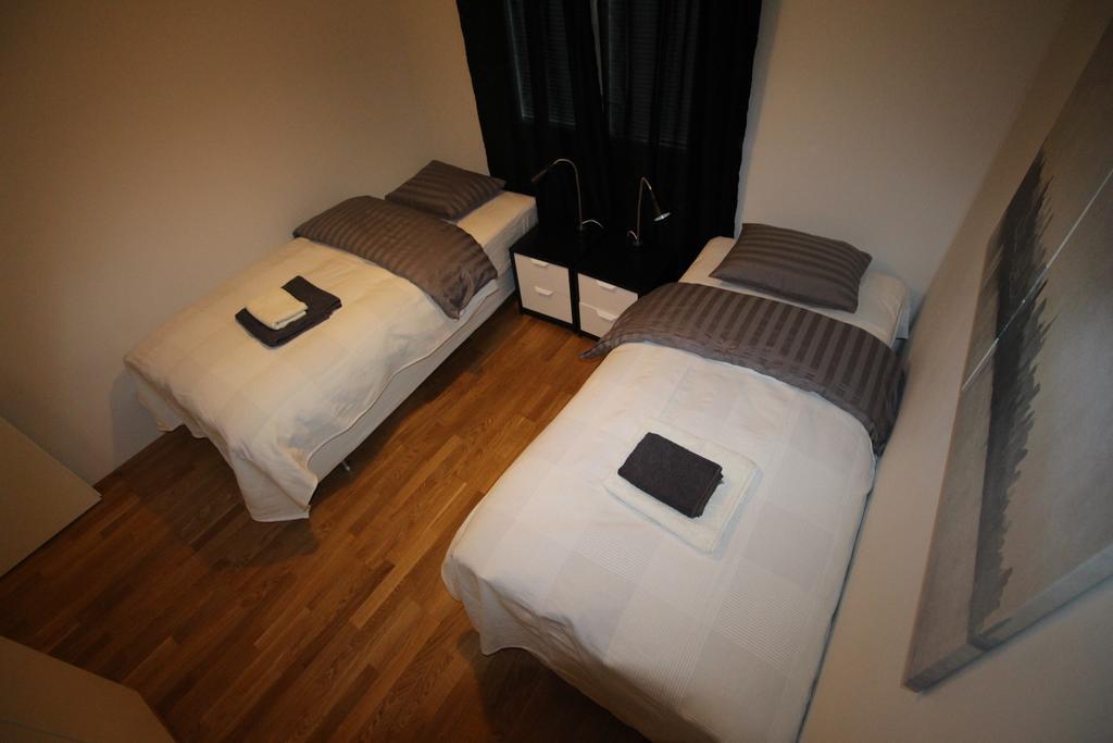 Majoitusykkoenen Apartment Raahe Ruang foto