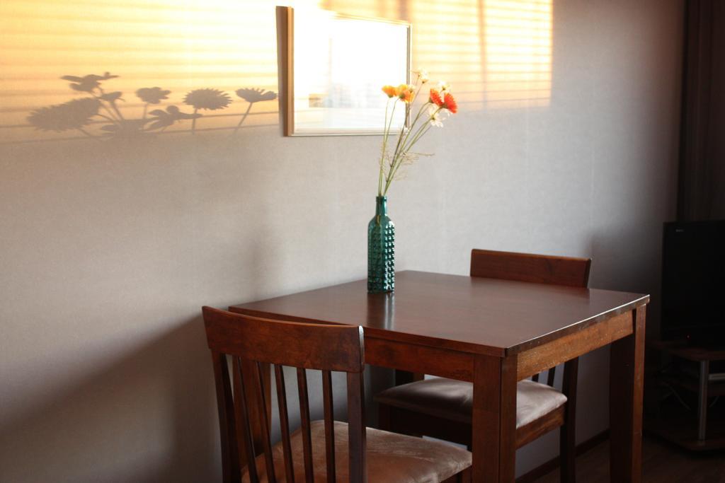 Majoitusykkoenen Apartment Raahe Ruang foto
