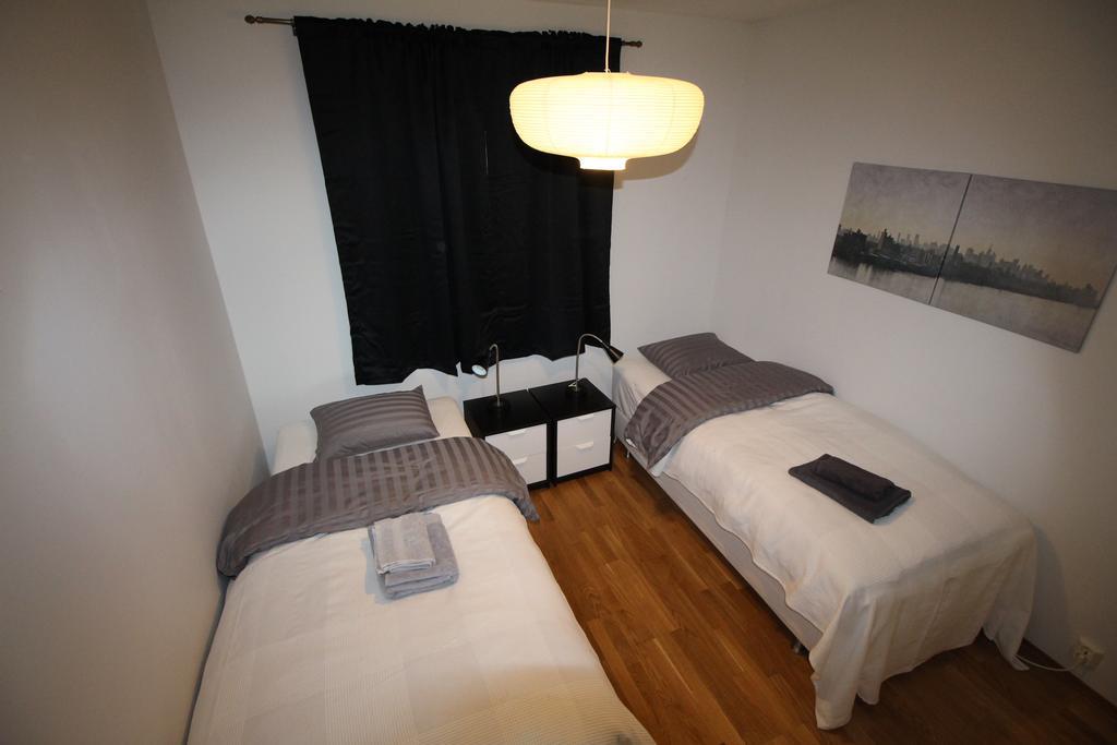 Majoitusykkoenen Apartment Raahe Ruang foto