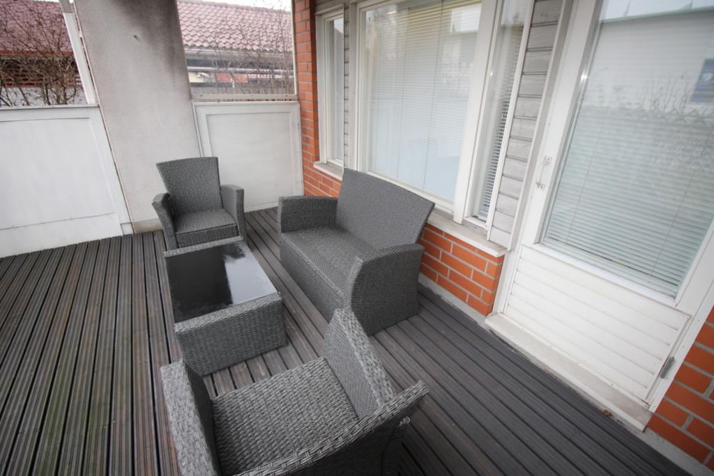 Majoitusykkoenen Apartment Raahe Ruang foto